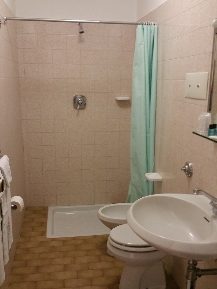 Hotel 5 Vie Almenno San Salvatore المظهر الخارجي الصورة